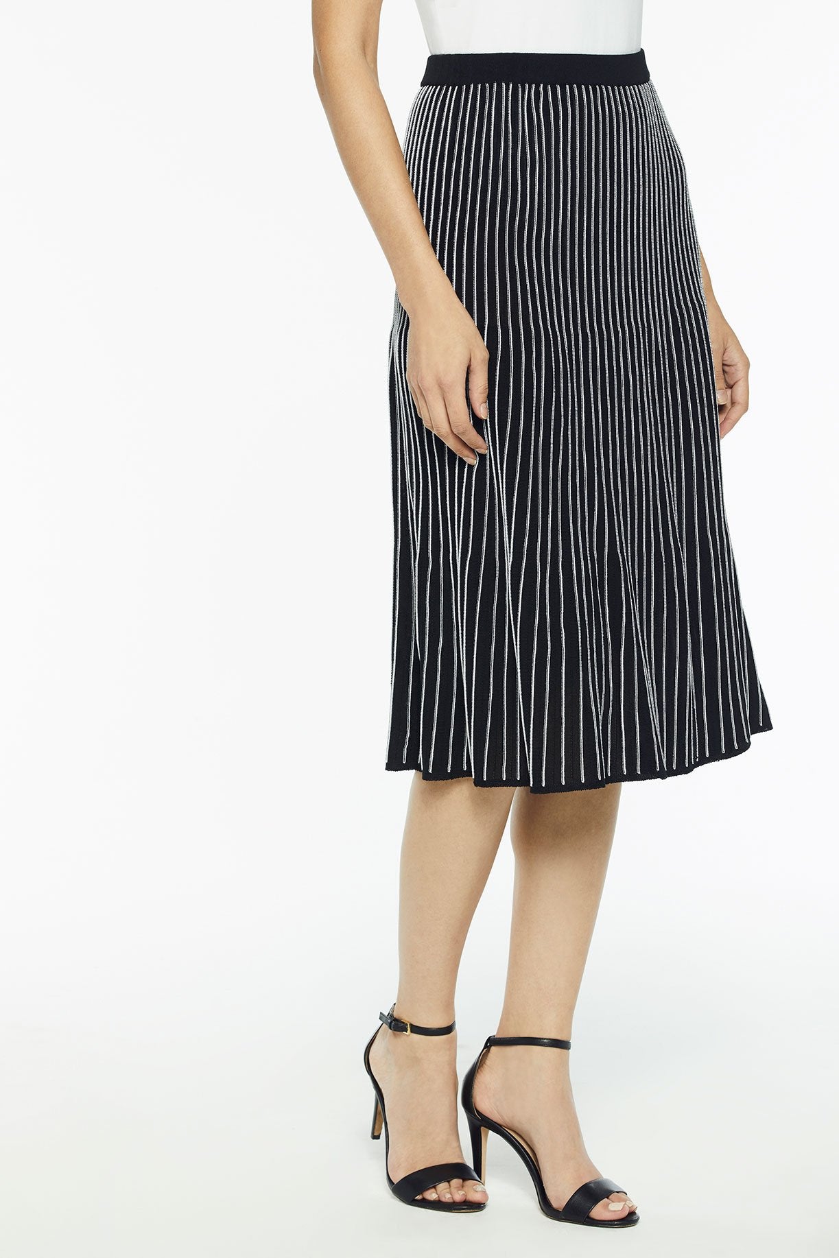 Crystal Pleat Knit Skirt, Black/White | Misook-Wholesale-ThiDiff-Staging